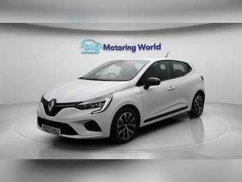 Used Renault Clio 2023 for sale - 79417585: Photo