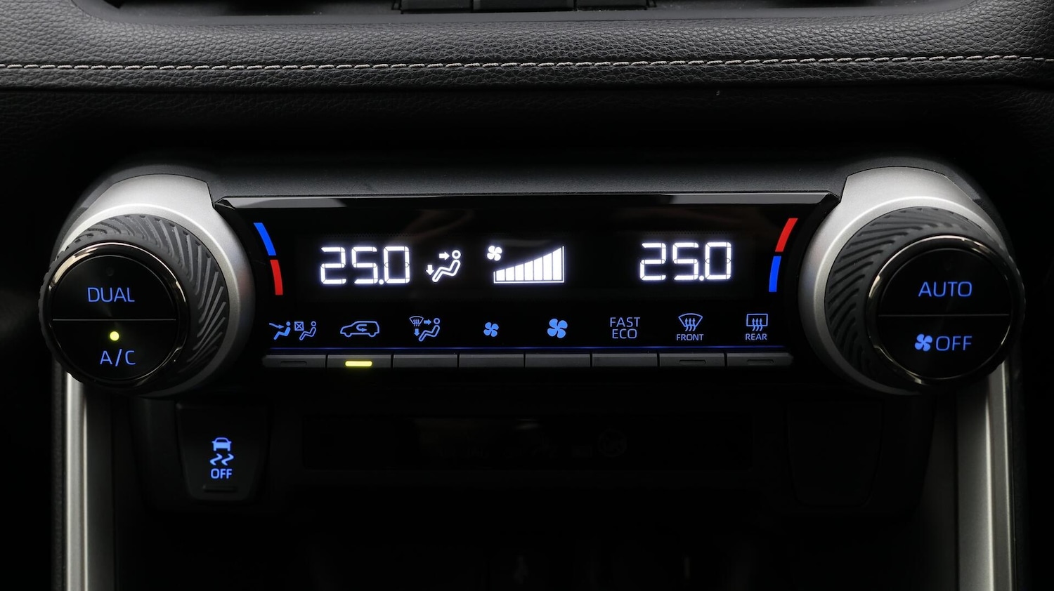 Used Toyota RAV4 2022 for sale - 76398654: Photo 13