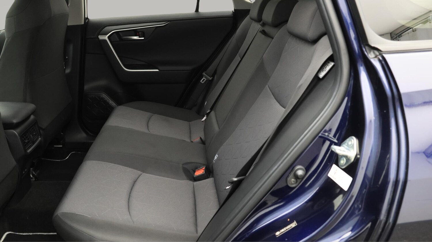 Used Toyota RAV4 2022 for sale - 76398654: Photo 17