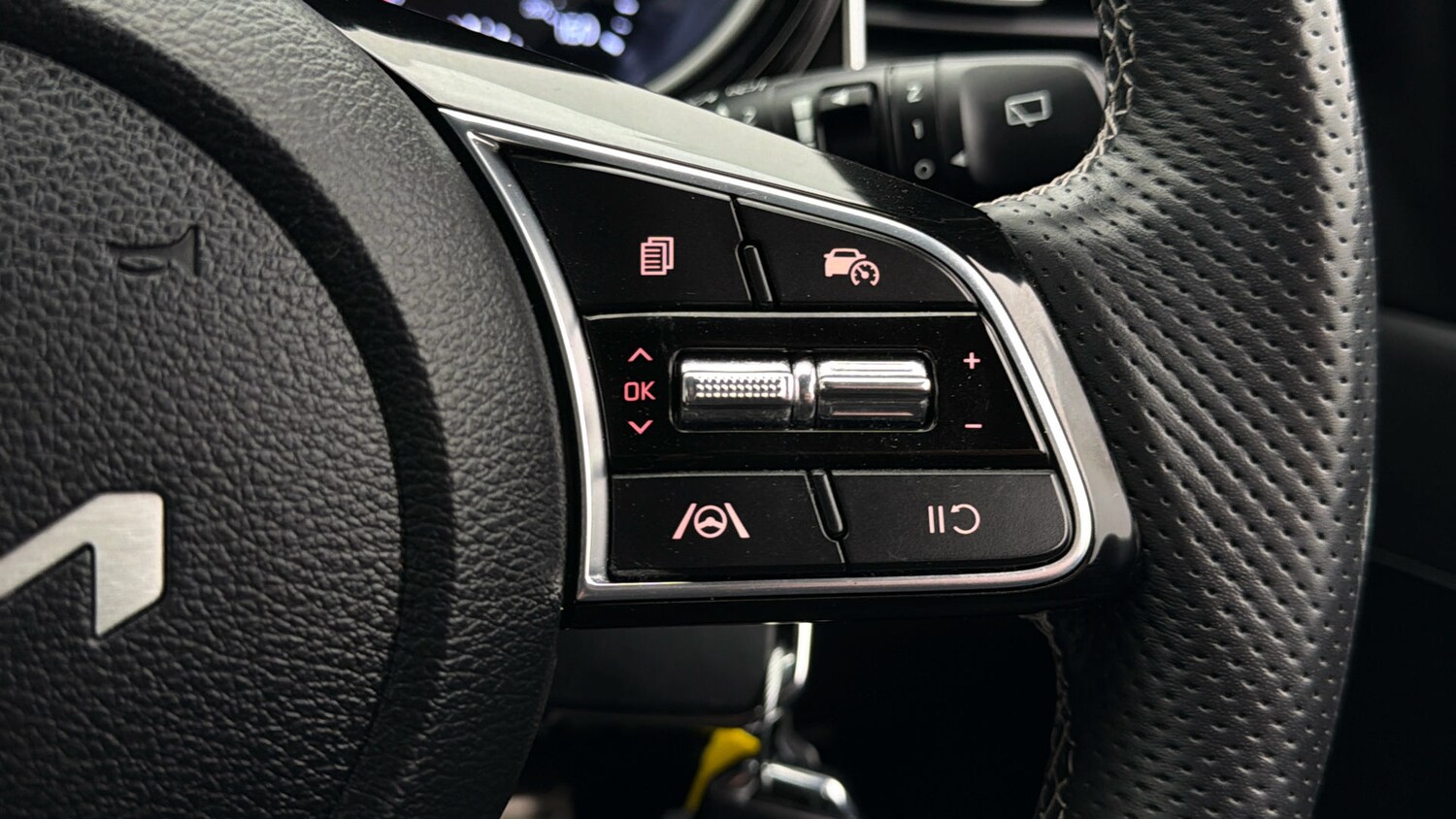 Used Kia Pro Ceed for sale - 77937662: Photo 24