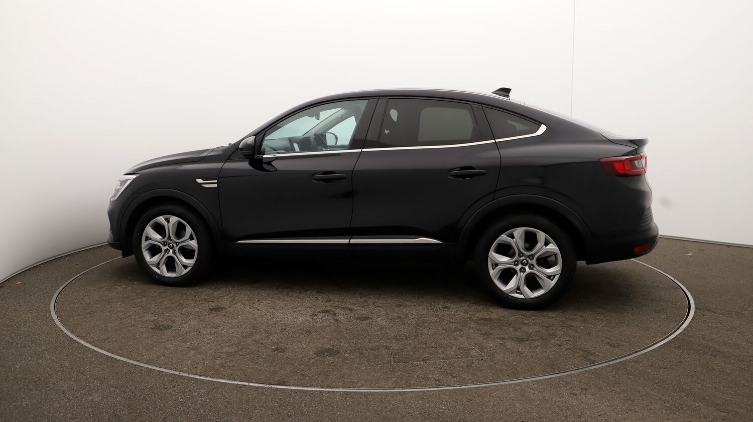 Used Renault Arkana 2023 for sale - 76810656: Photo 50