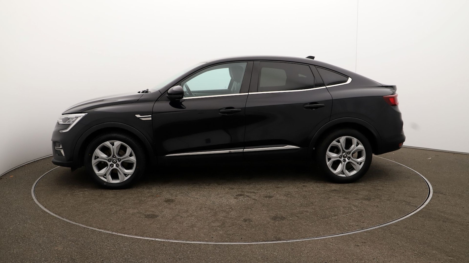 Used Renault Arkana 2023 for sale - 76810656: Photo 57