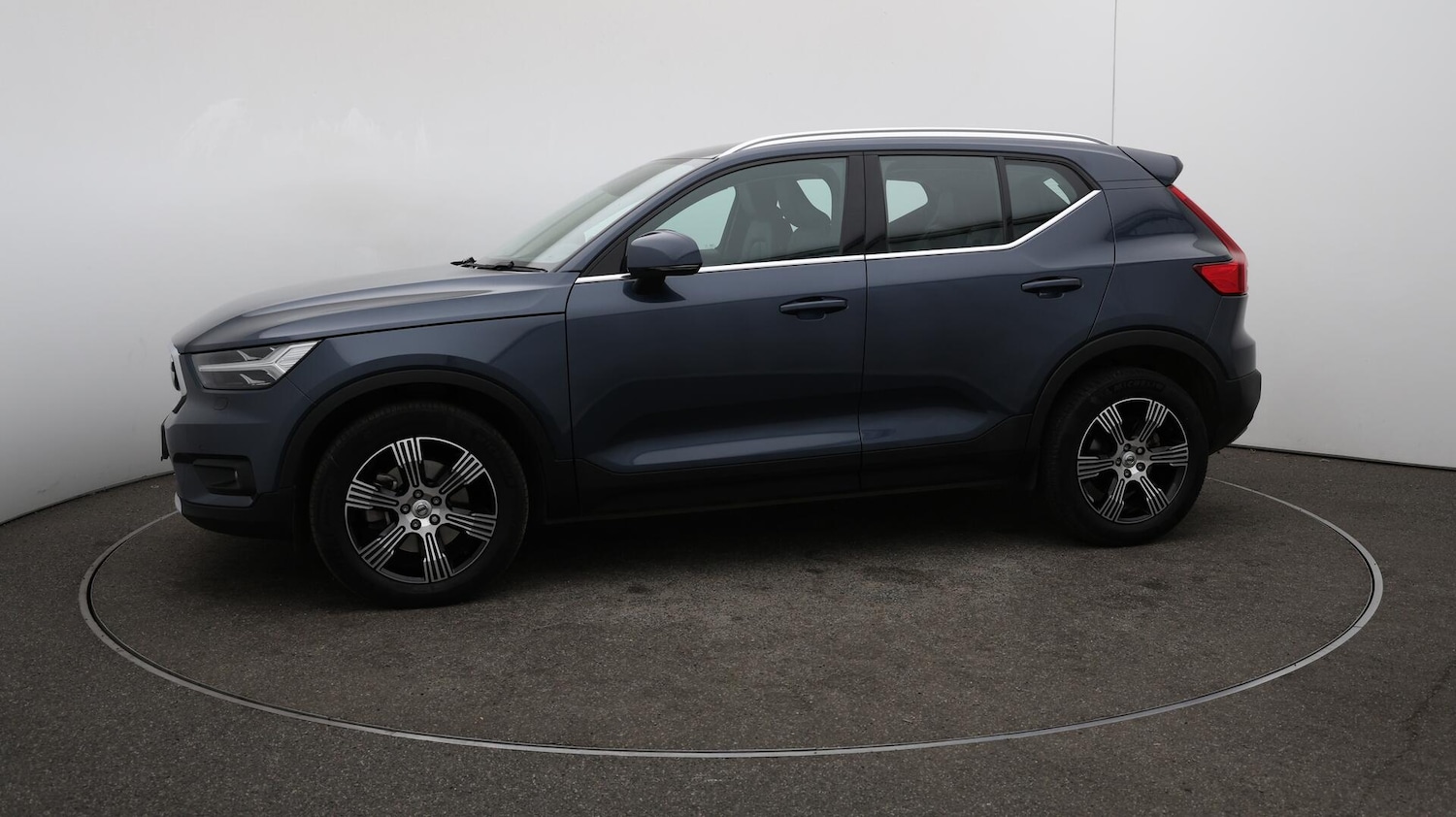 Used Volvo XC40 2020 for sale - 76138634: Photo 67