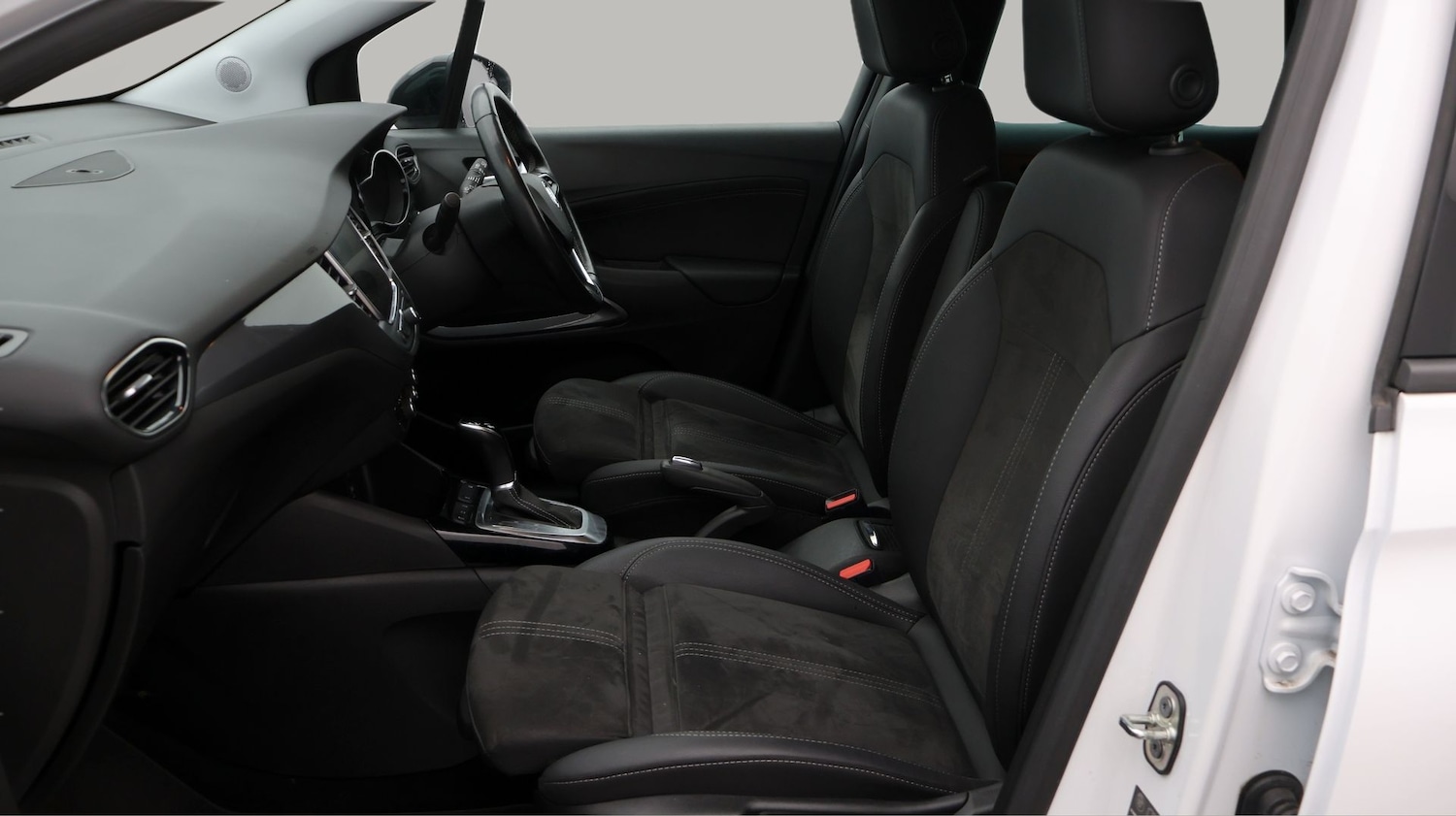 Used Vauxhall Crossland 2023 for sale - 77618543: Photo 14