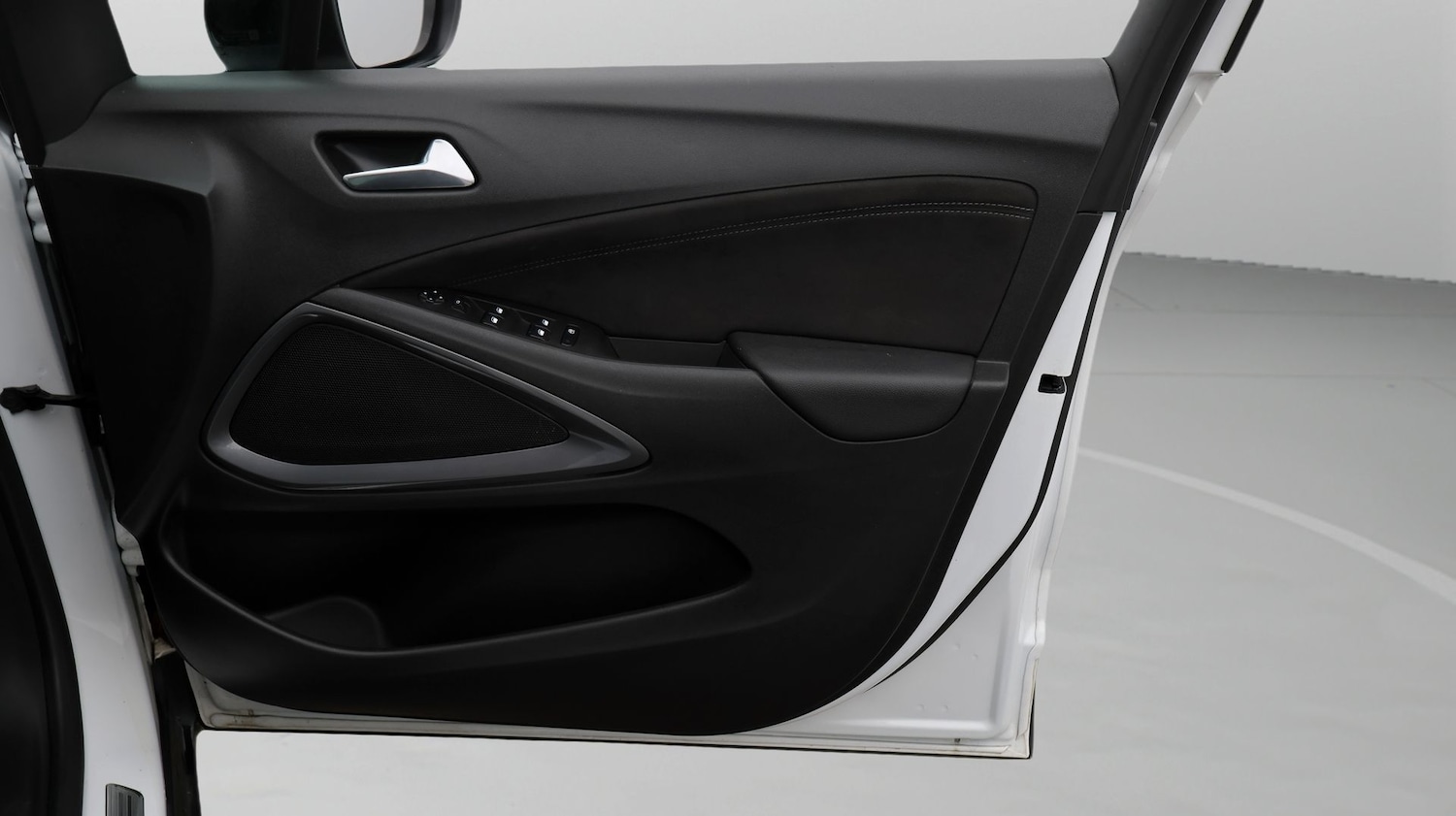 Used Vauxhall Crossland 2023 for sale - 77618543: Photo 15