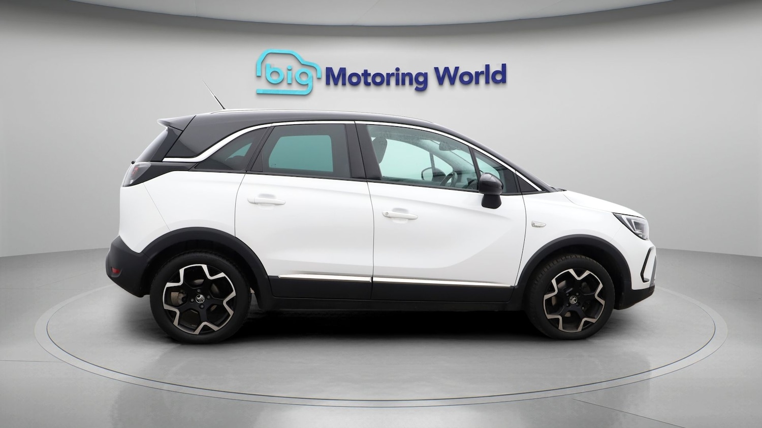 Used Vauxhall Crossland 2023 for sale - 77618543: Photo 8