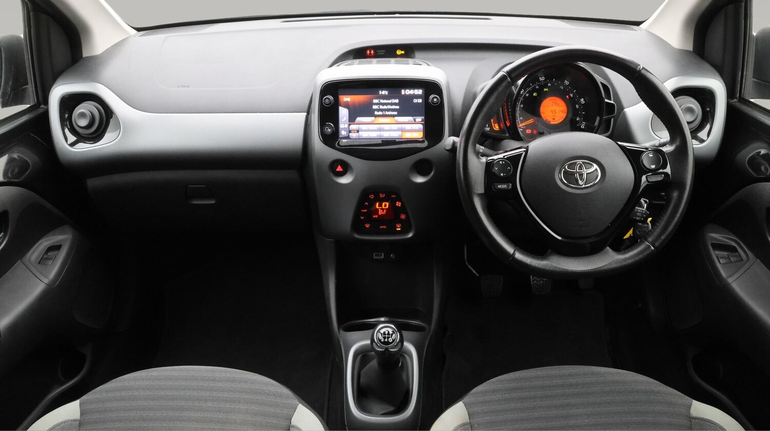 Used Toyota AYGO 2019 for sale - 77650372: Photo 13