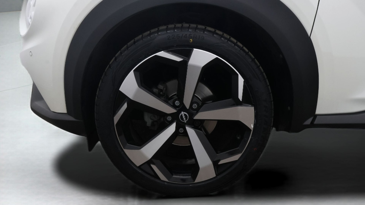 Used Nissan Juke 2023 for sale - 77734910: Photo 18