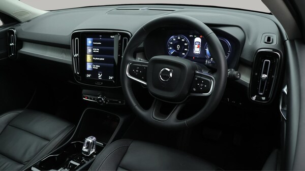 Used Volvo XC40 2021 for sale - 76246594: Photo 10