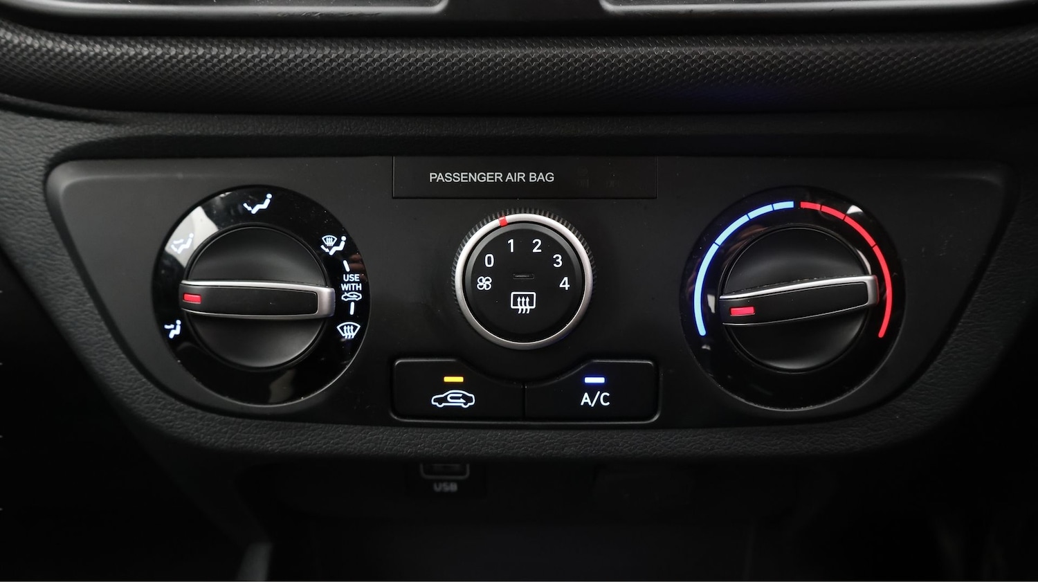 Used Hyundai i10 2022 for sale - 77650402: Photo 12