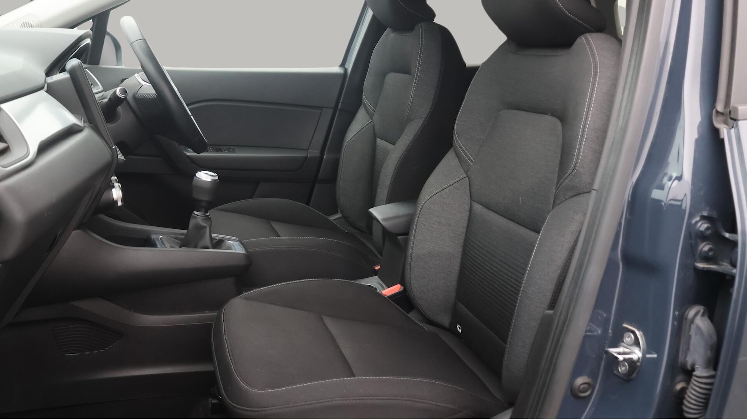 Used Renault Captur 2020 for sale - 76381067: Photo 14