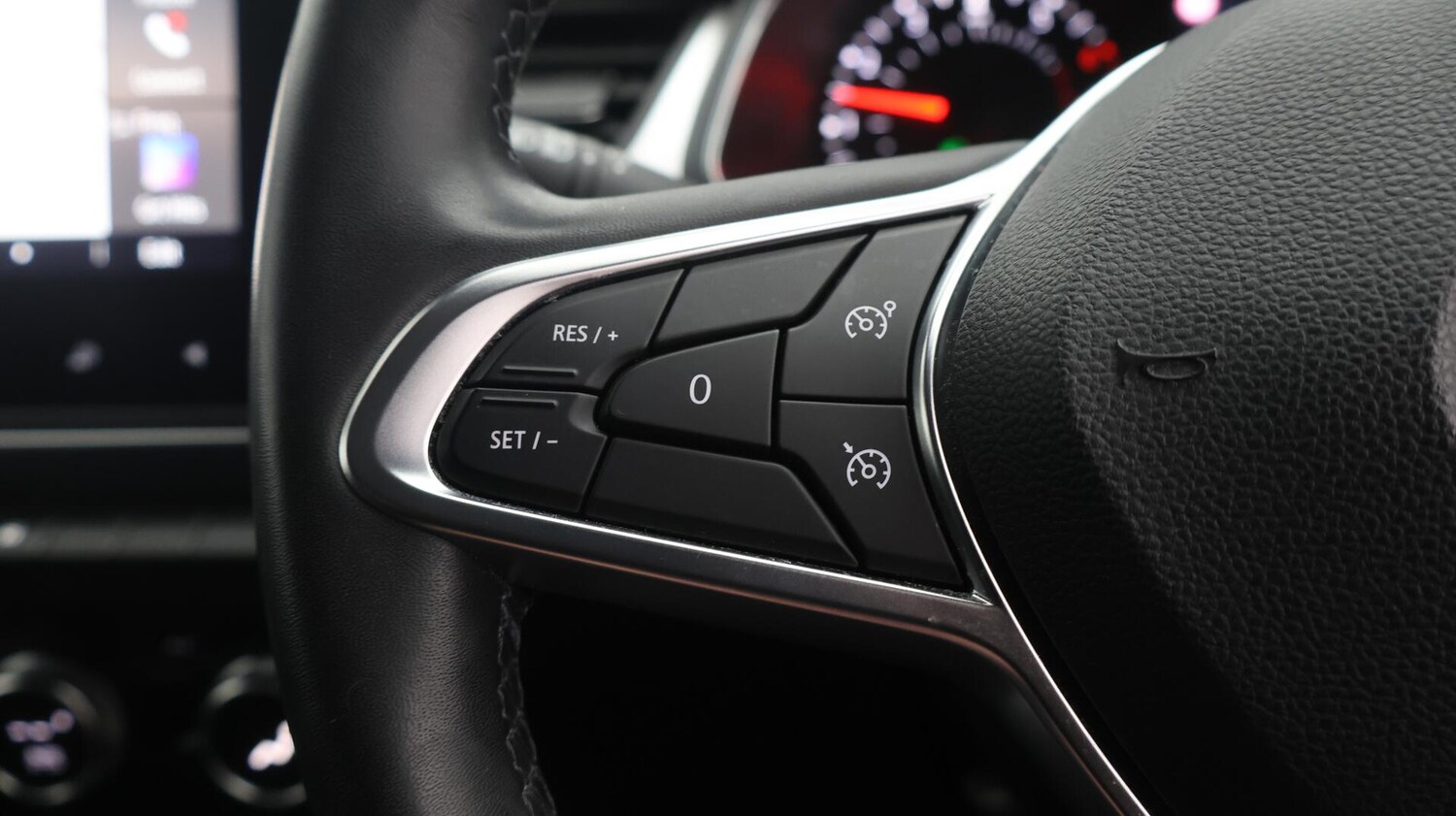 Used Renault Captur 2020 for sale - 76381067: Photo 21