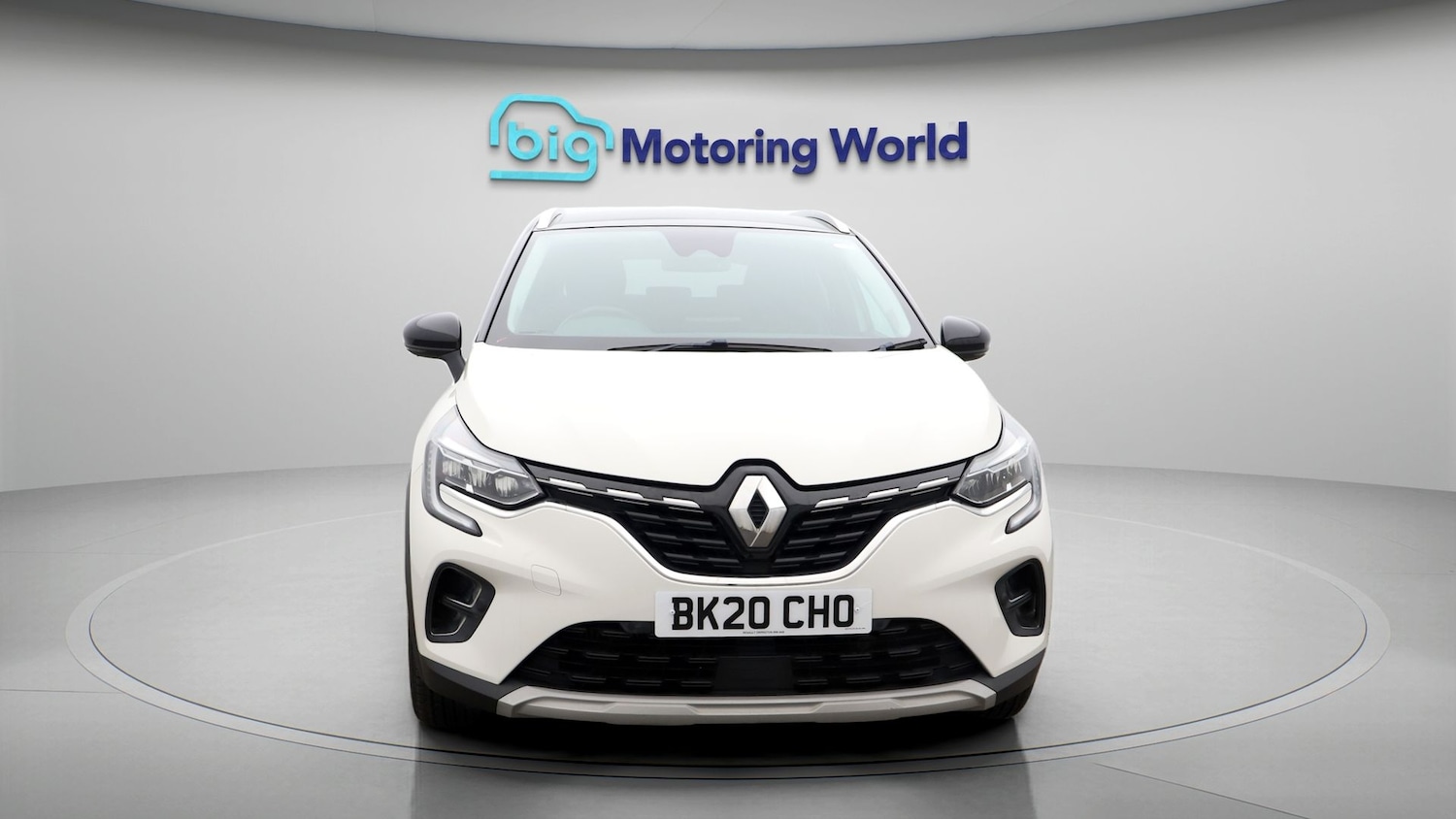 Used Renault Captur 2020 for sale - 77406471: Photo 2