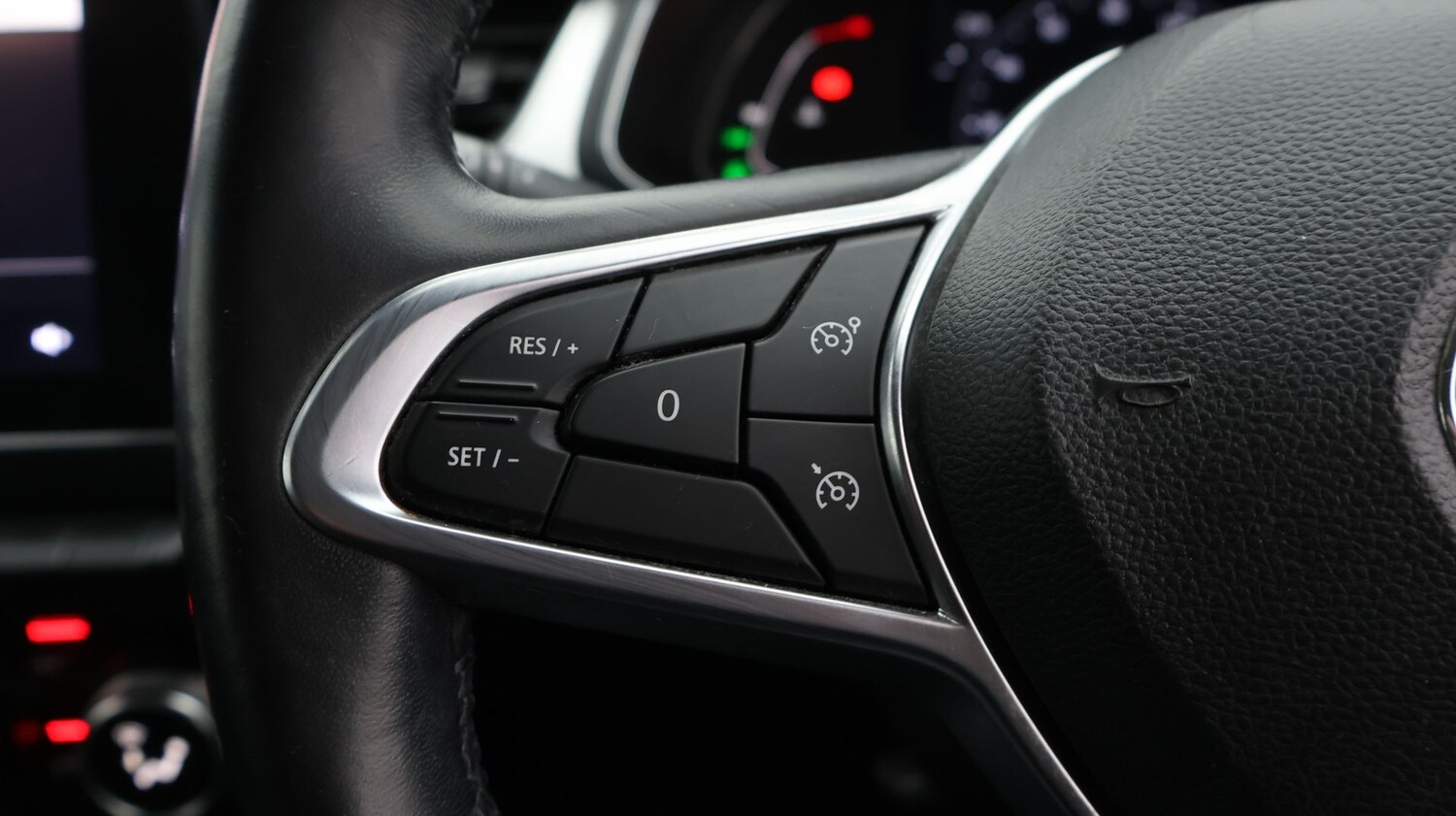 Used Renault Captur 2020 for sale - 77406471: Photo 24