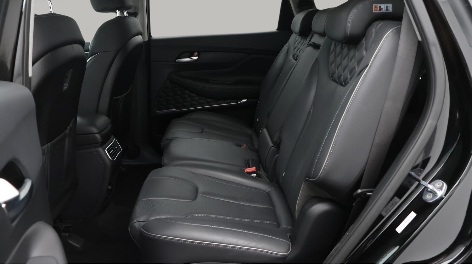 Used Hyundai Santa Fe 2022 for sale - 76432427: Photo 17