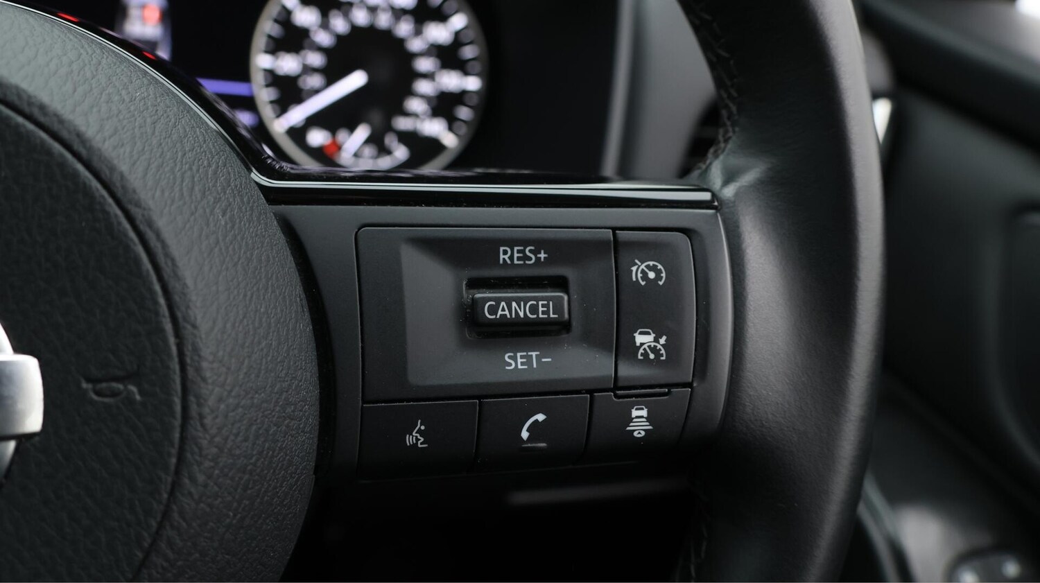 Used Nissan Qashqai 2021 for sale - 76166338: Photo 35