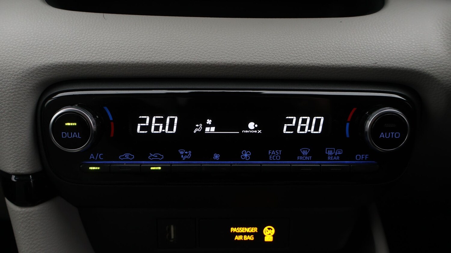 Used Toyota Yaris 2022 for sale - 77245188: Photo 12