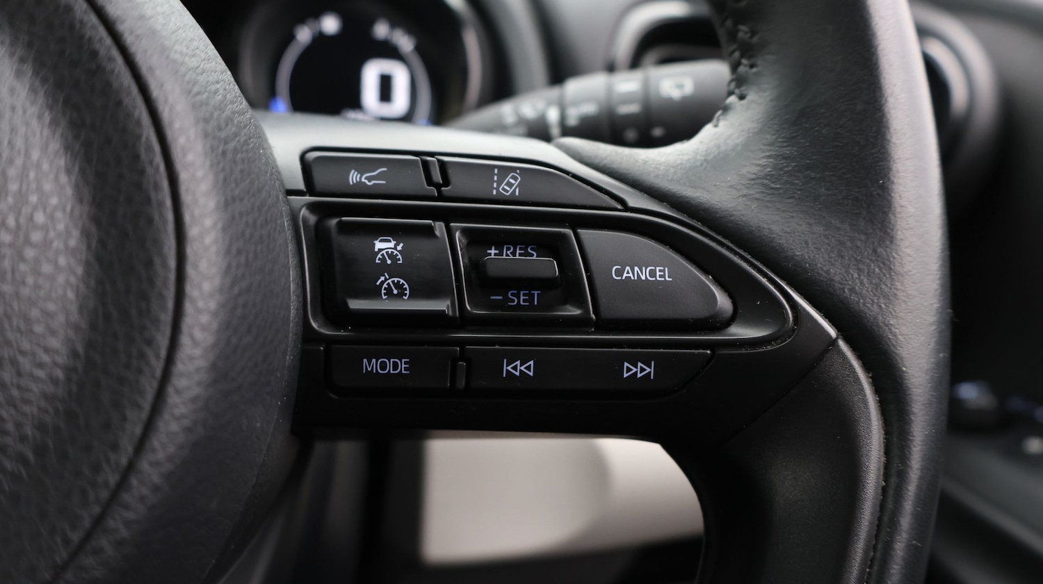 Used Toyota Yaris 2022 for sale - 77245188: Photo 25