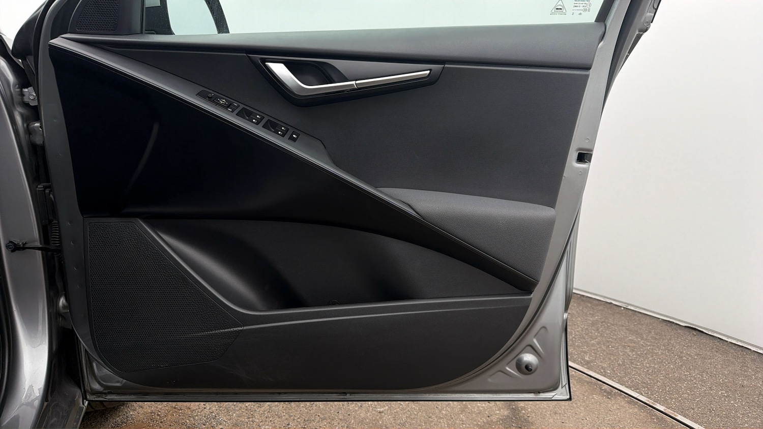 Used Kia Niro 2023 for sale - 78078801: Photo 14