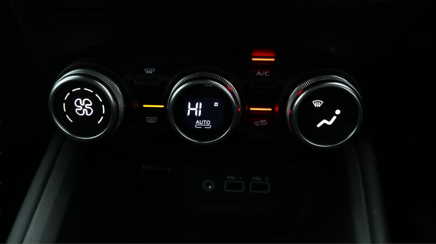 Used Renault Clio for sale - 76633634: Photo 13