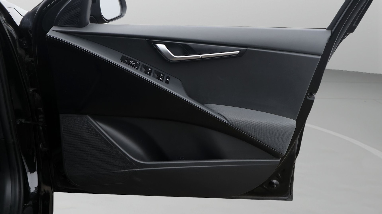 Used Kia Niro 2023 for sale - 77746129: Photo 15