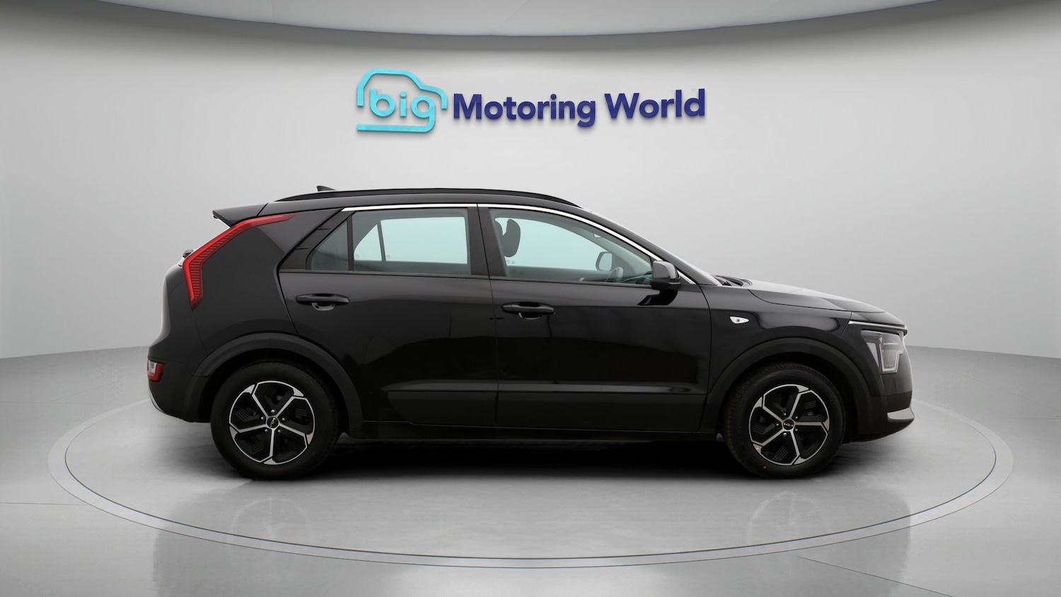 Used Kia Niro 2023 for sale - 77746129: Photo 8