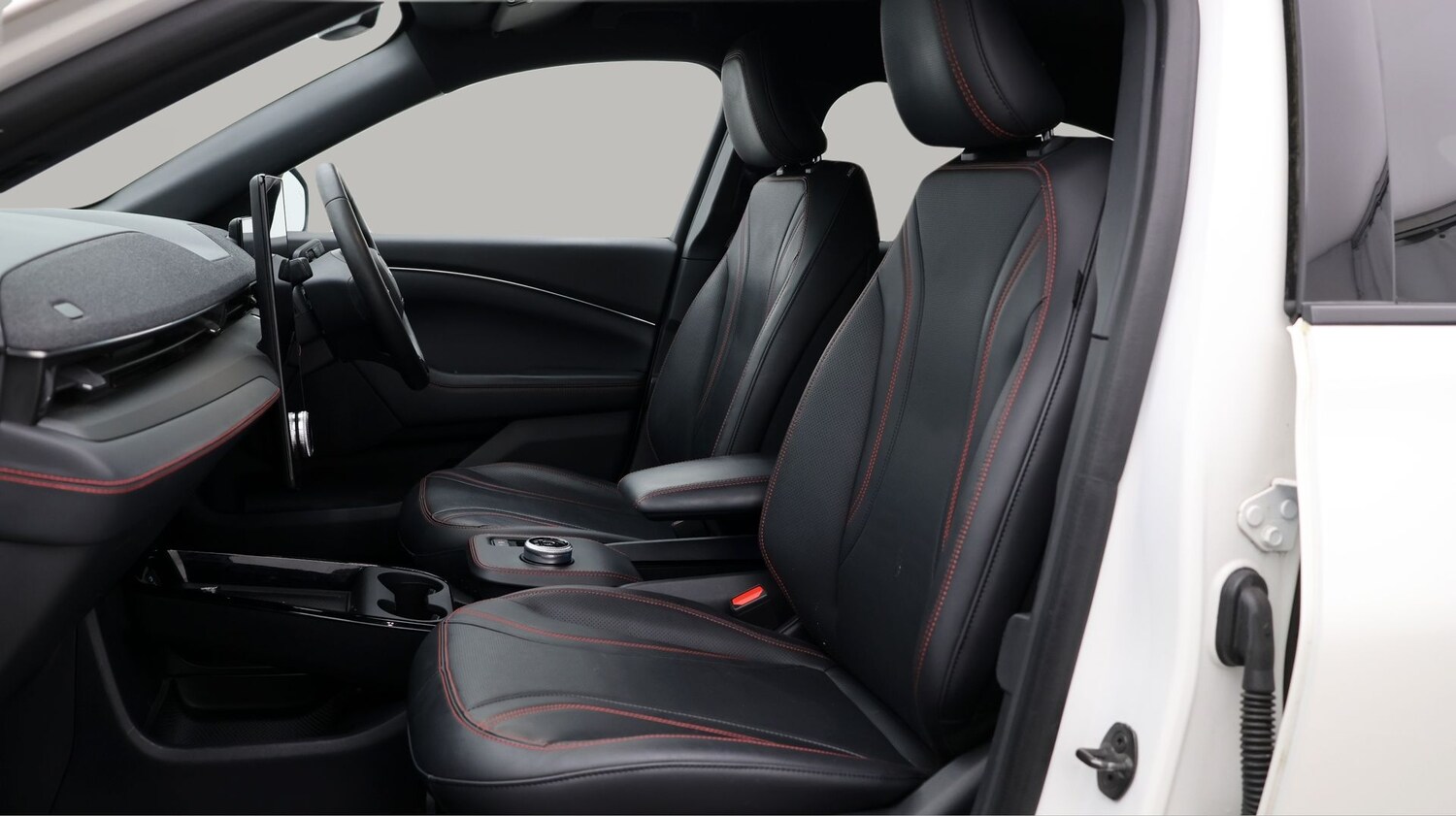 Used Ford Mustang Mach-E 2022 for sale - 77363469: Photo 14