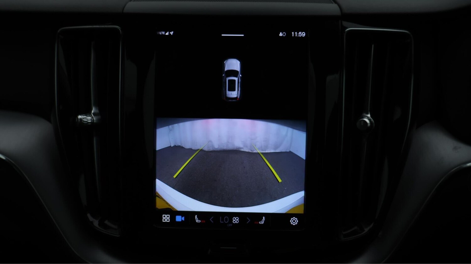 Used Volvo XC60 2021 for sale - 76457376: Photo 26