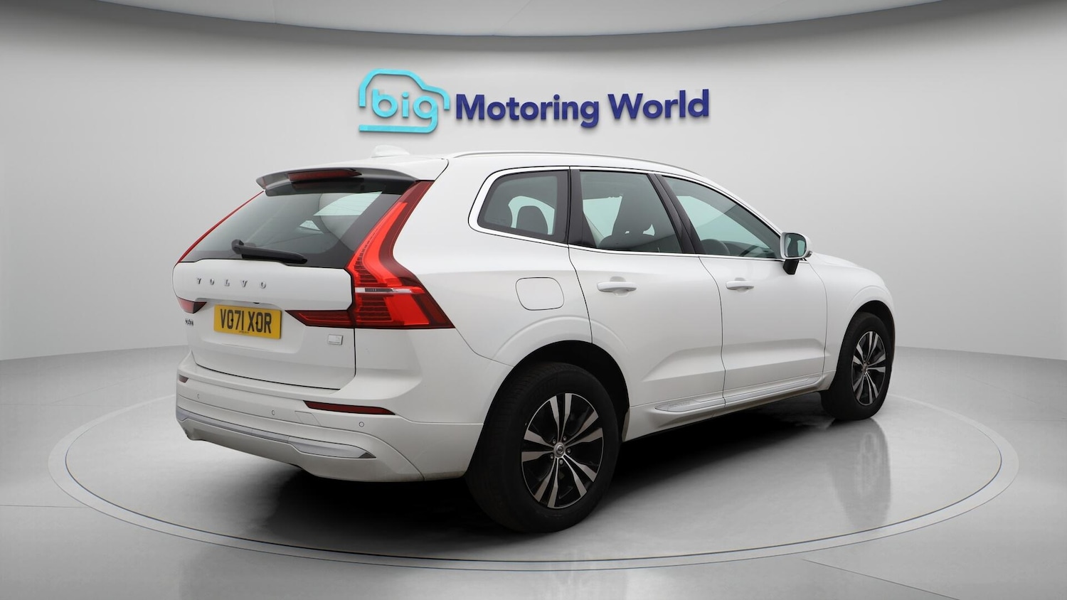Used Volvo XC60 2021 for sale - 76457376: Photo 8