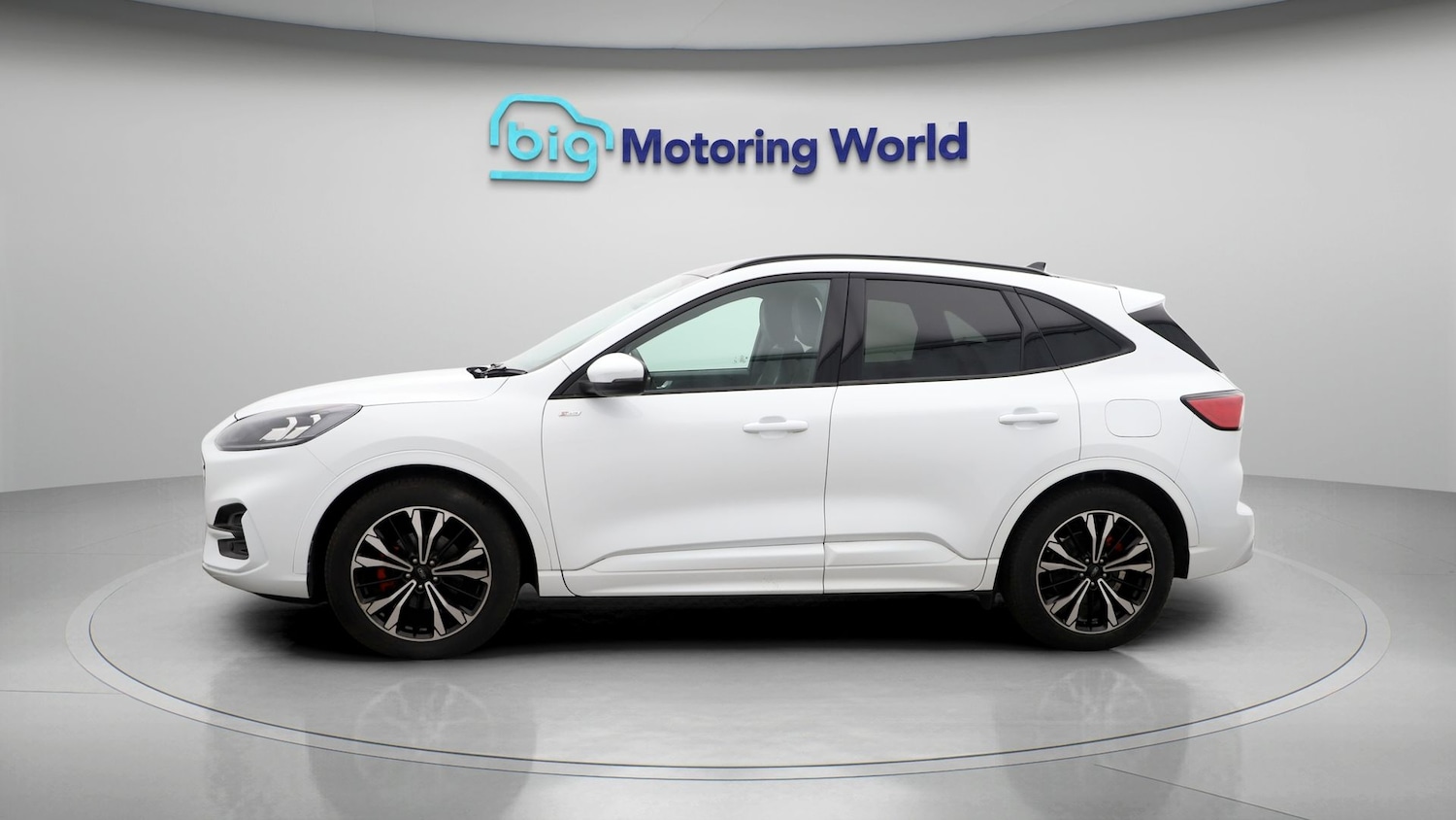 Used Ford Kuga 2023 for sale - 77300900: Photo 4