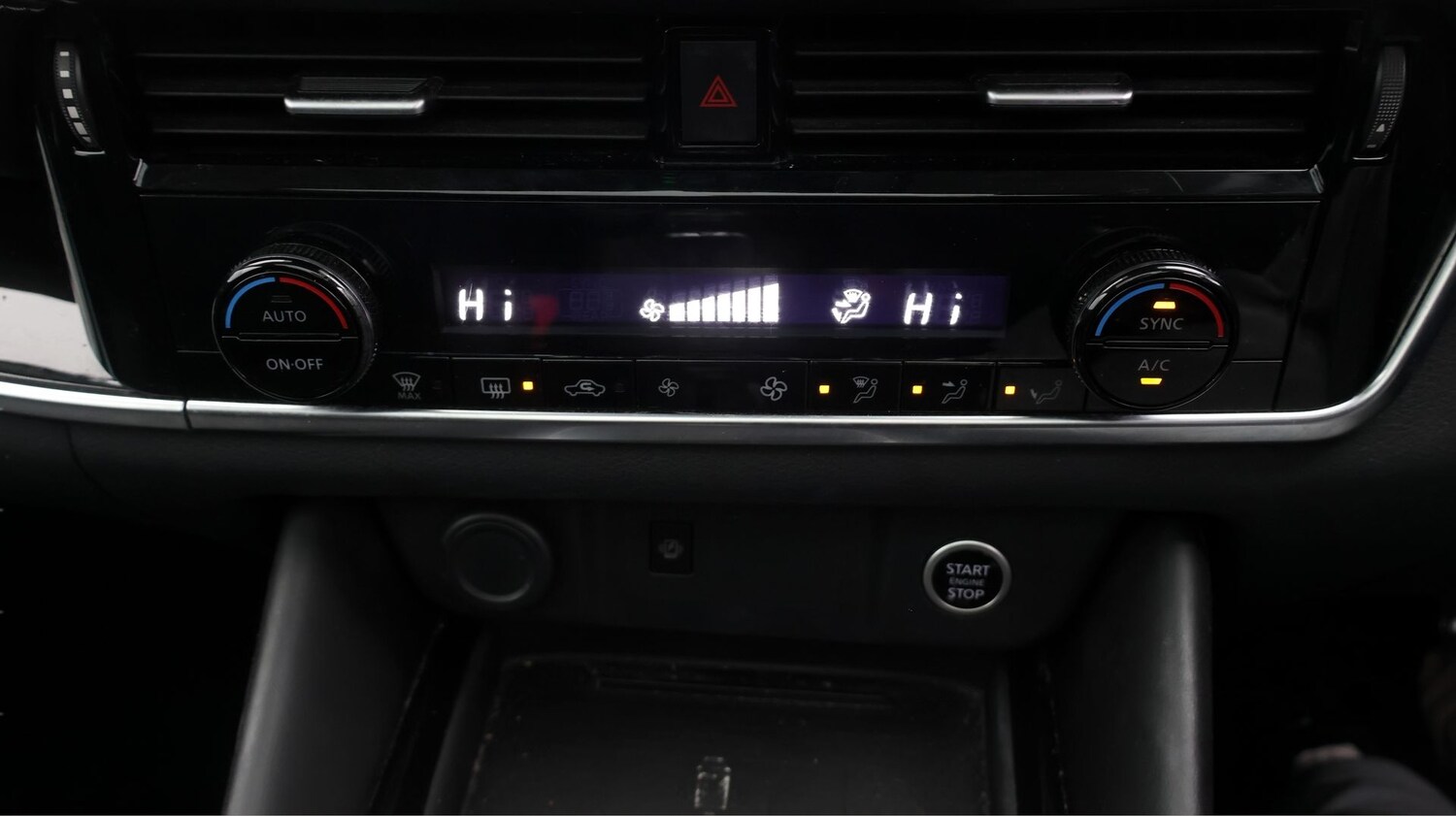 Used Nissan Qashqai 2021 for sale - 77248059: Photo 12