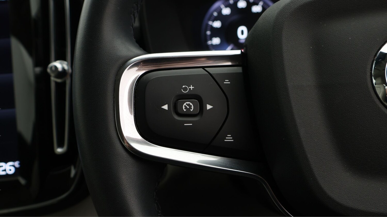 Used Volvo XC40 2021 for sale - 77759598: Photo 20