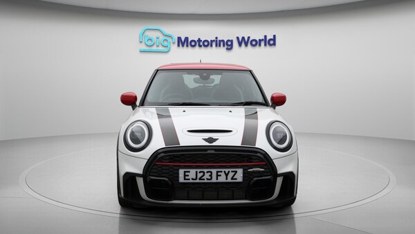 Used MINI Hatch 2023 for sale - 76137236: Photo 3