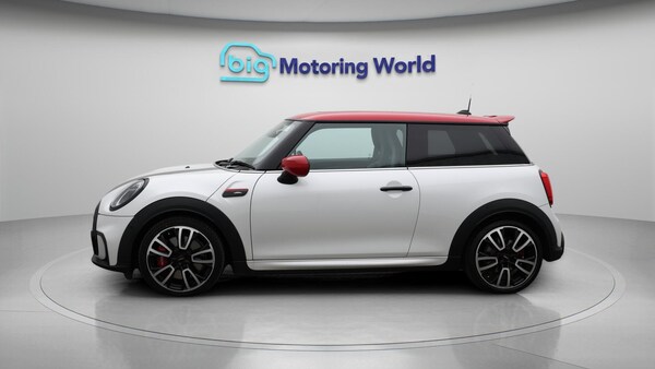 Used MINI Hatch 2023 for sale - 76137236: Photo 5