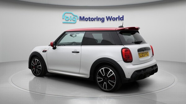 Used MINI Hatch 2023 for sale - 76137236: Photo 6