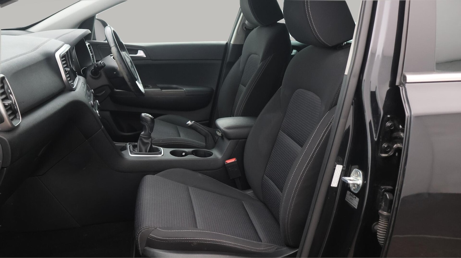 Used Kia Sportage 2021 for sale - 76765940: Photo 15