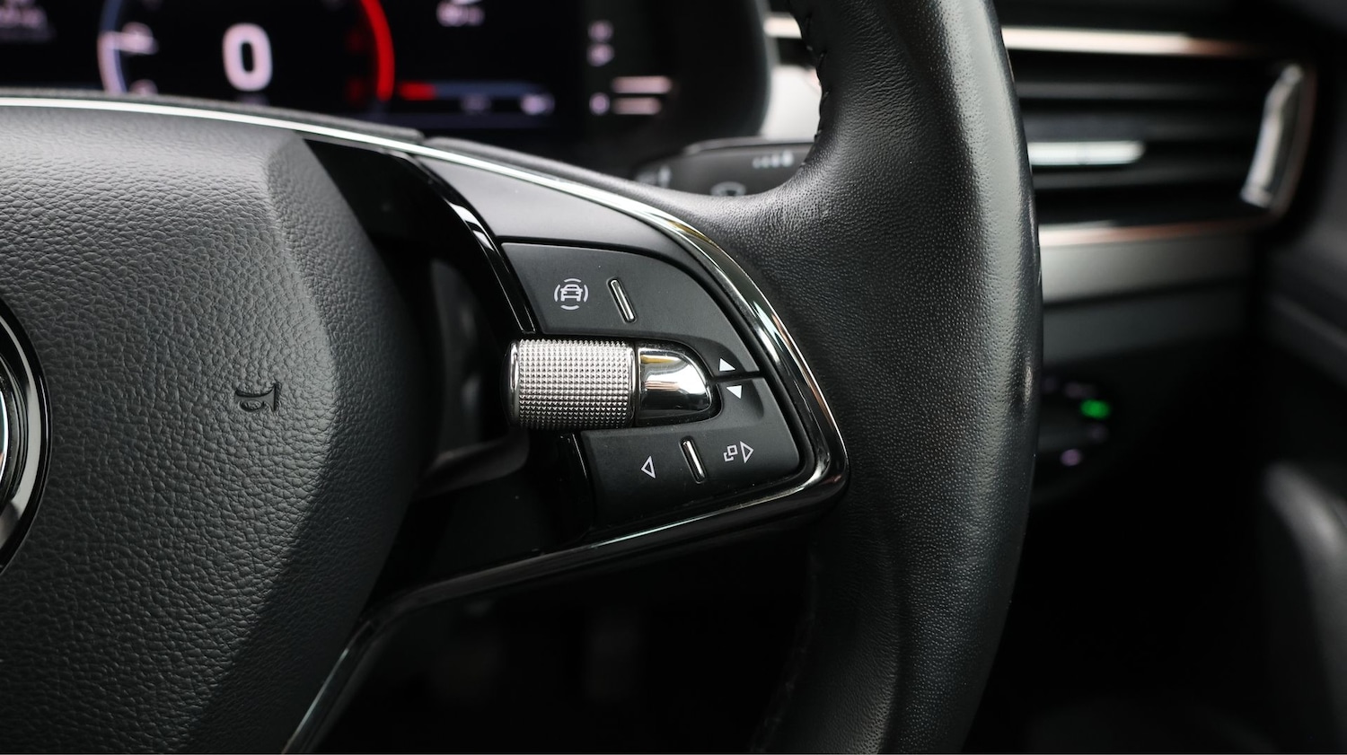 Used Skoda Kamiq 2022 for sale - 77233890: Photo 24