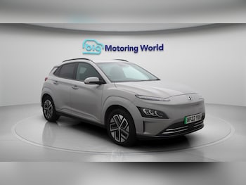 Used Hyundai KONA 2022 for sale - 76122616: Photo 2