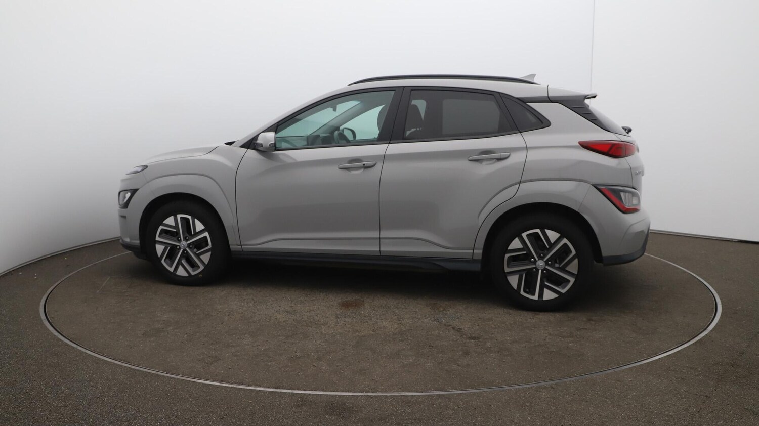 Used Hyundai KONA 2022 for sale - 76122616: Photo 59