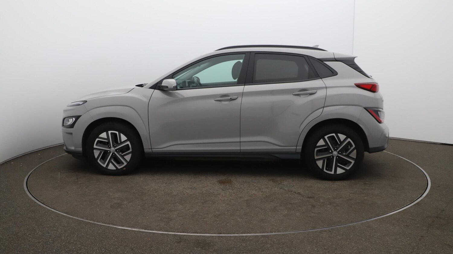 Used Hyundai KONA 2022 for sale - 76122616: Photo 65