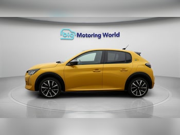 Used Peugeot E-208 2023 for sale - 77677048: Photo