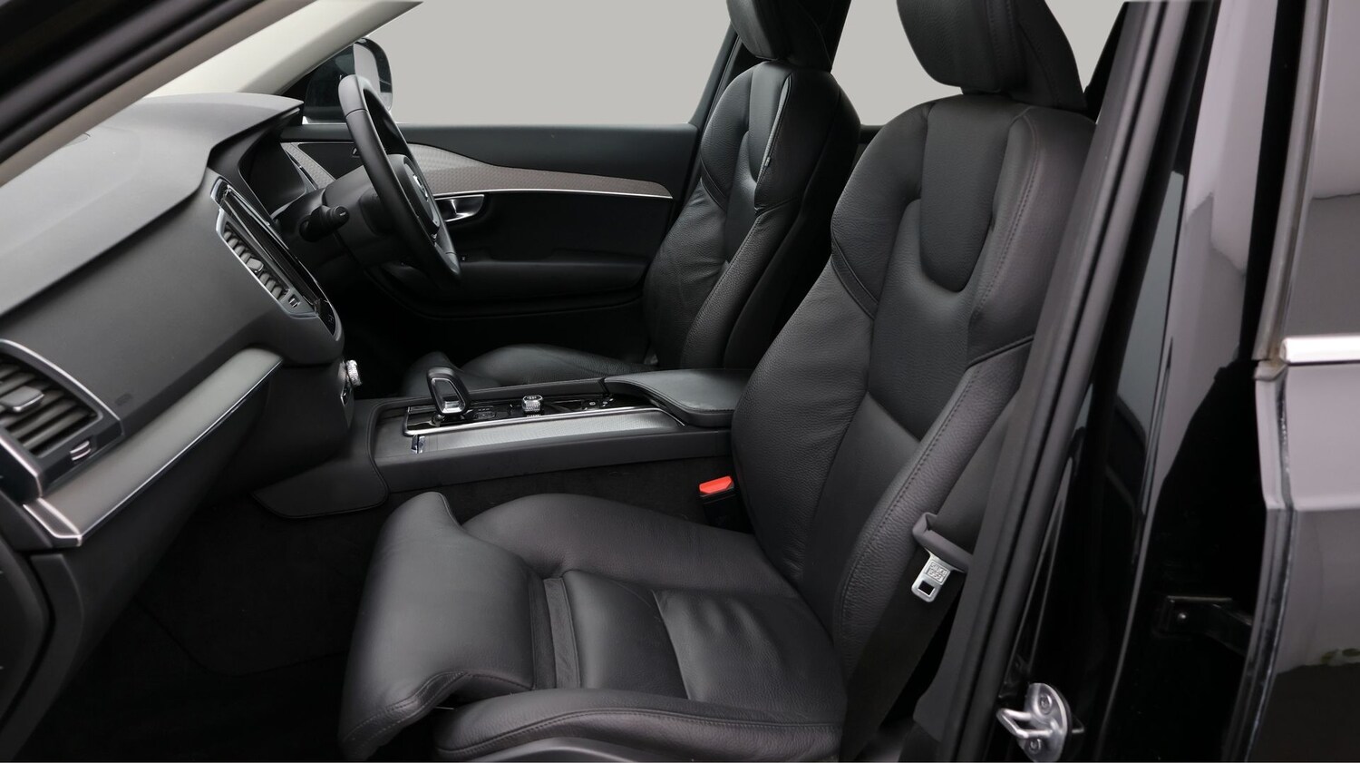 Used Volvo XC90 2024 for sale - 77789428: Photo 14