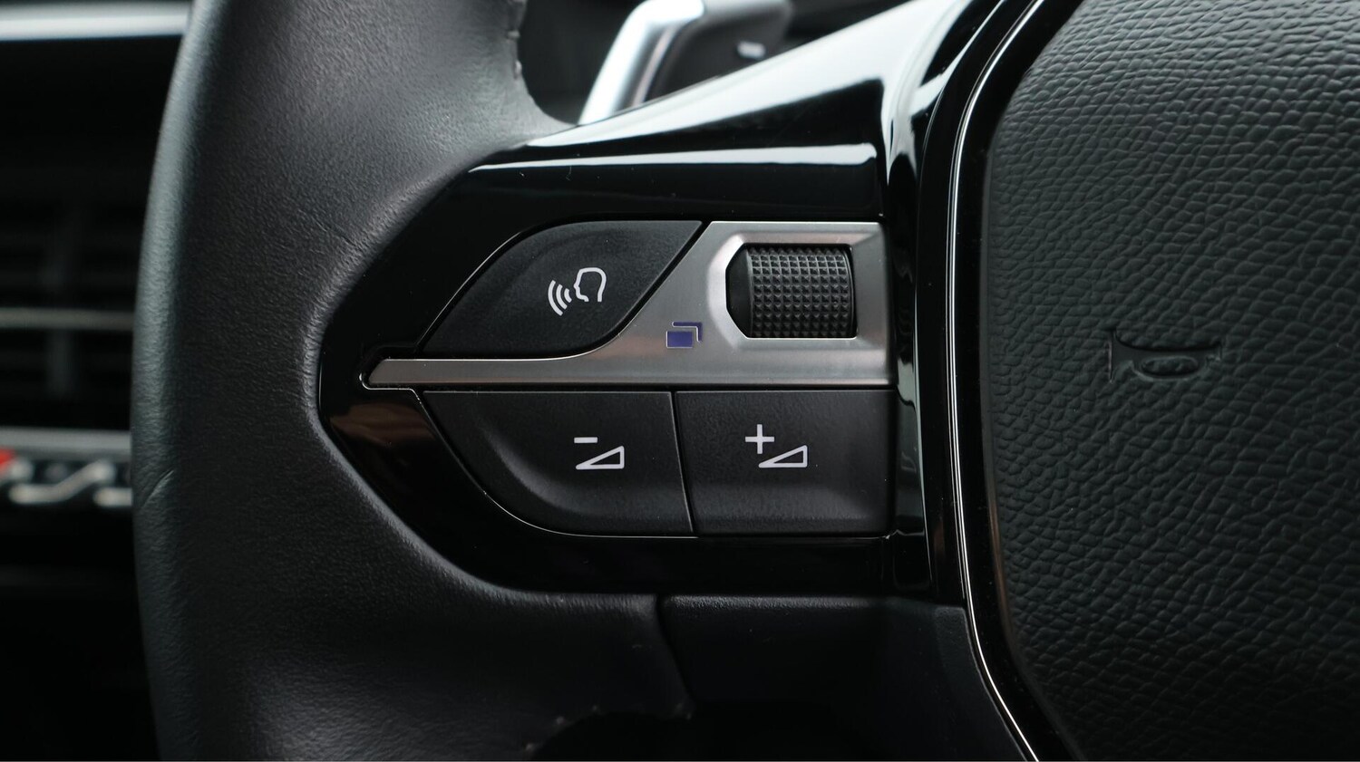 Used Peugeot 208 2022 for sale - 76108869: Photo 37