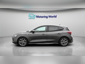 Used Ford Focus 2023 for sale - 78554151: Photo