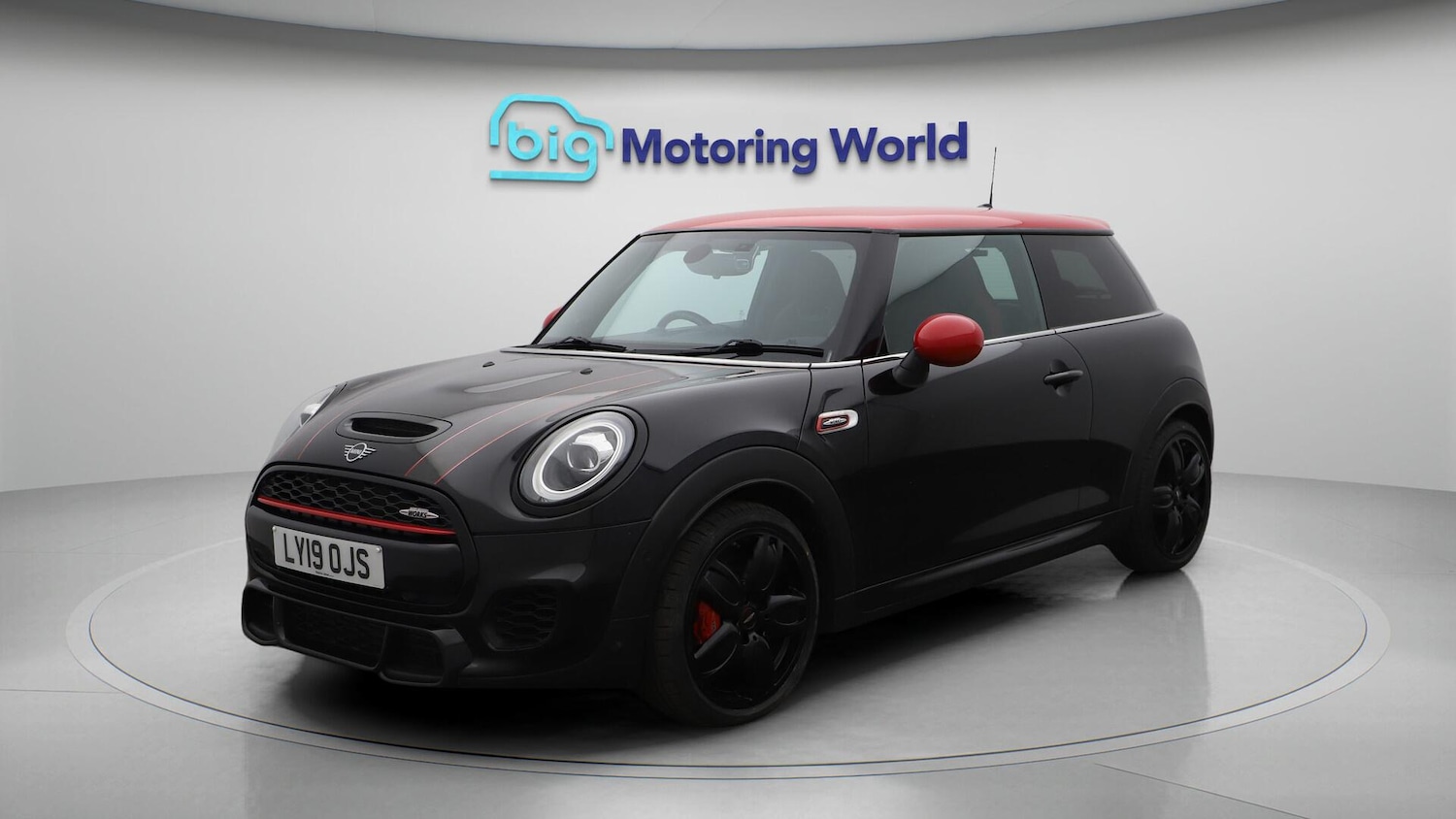 Used MINI Hatch 2019 for sale - 76688849: Photo 4