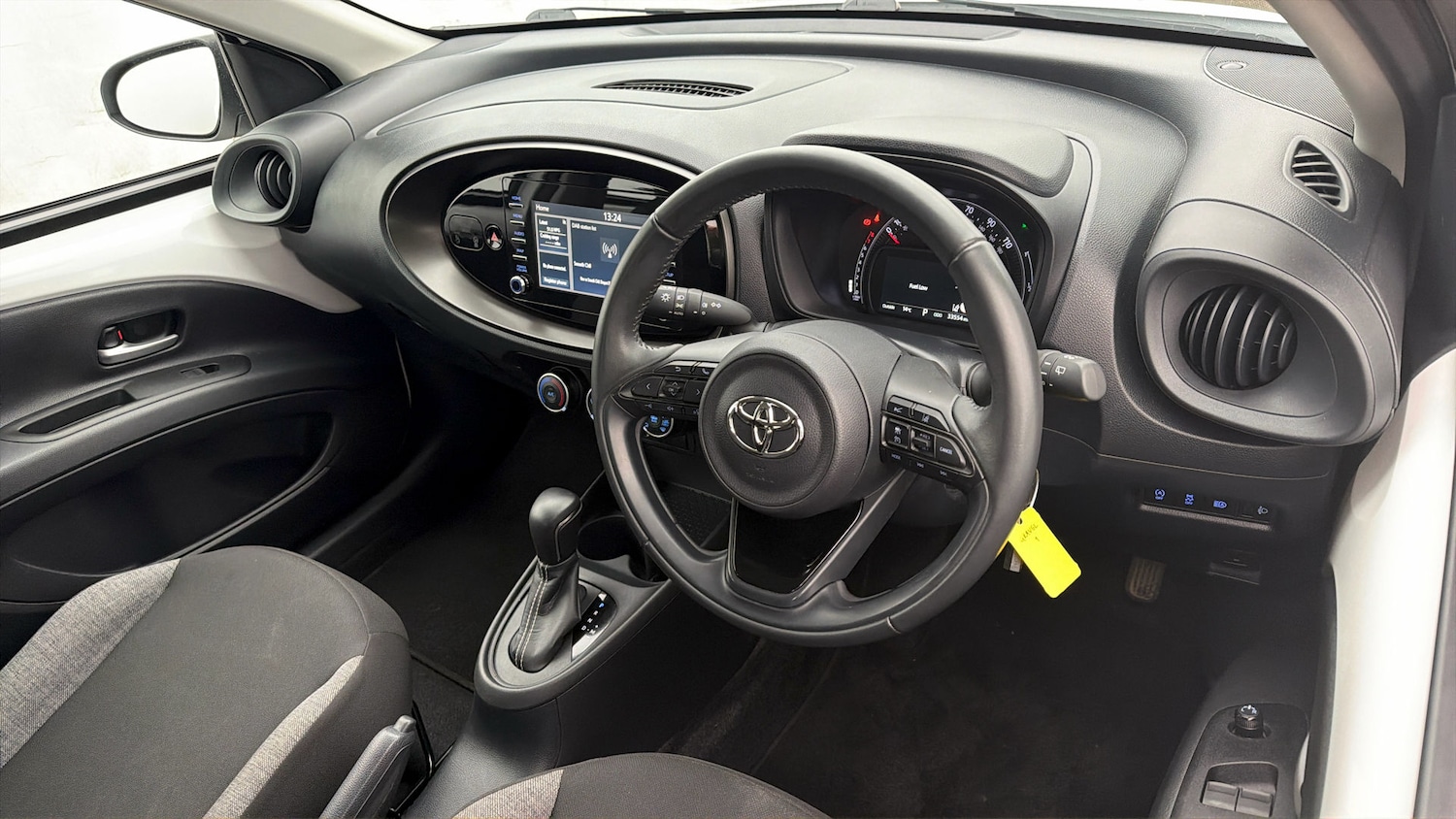 Used Toyota Aygo X 2023 for sale - 77954193: Photo 9