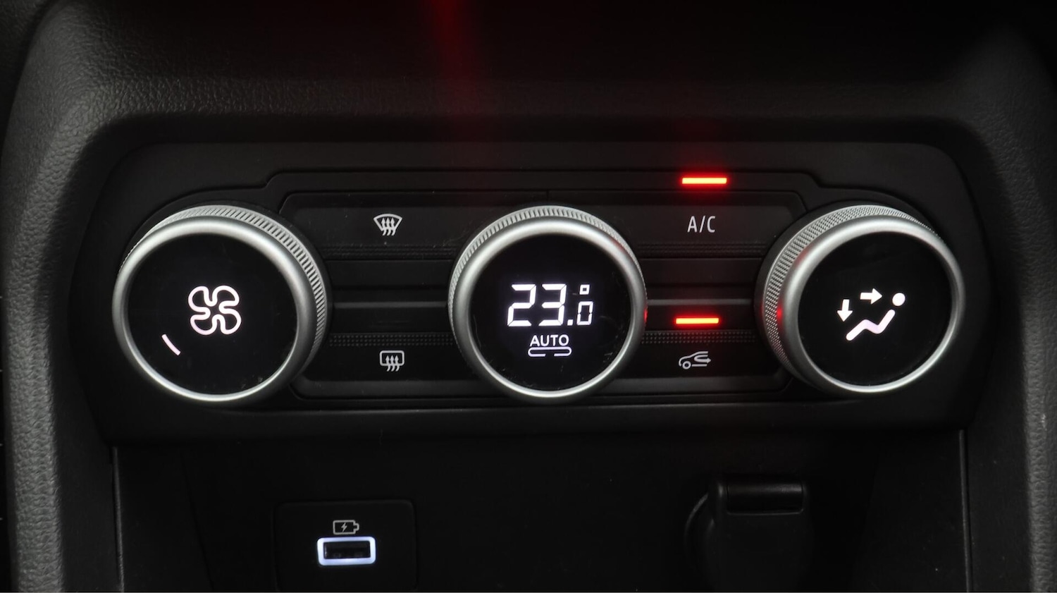 Used Dacia Sandero Stepway 2023 for sale - 76714132: Photo 13