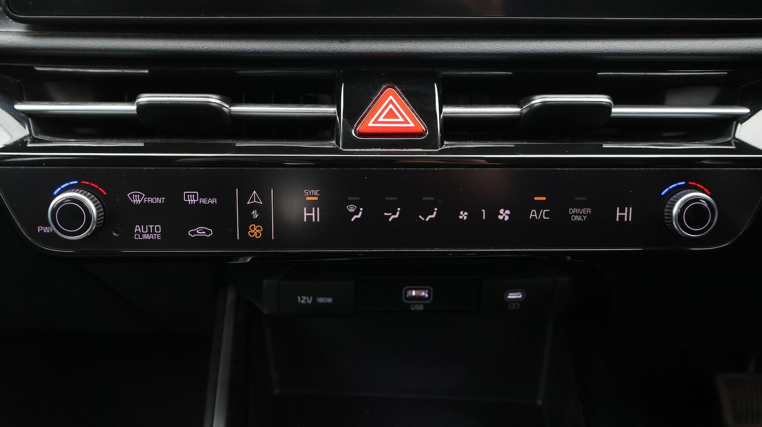 Used Kia Niro 2024 for sale - 77702594: Photo 12