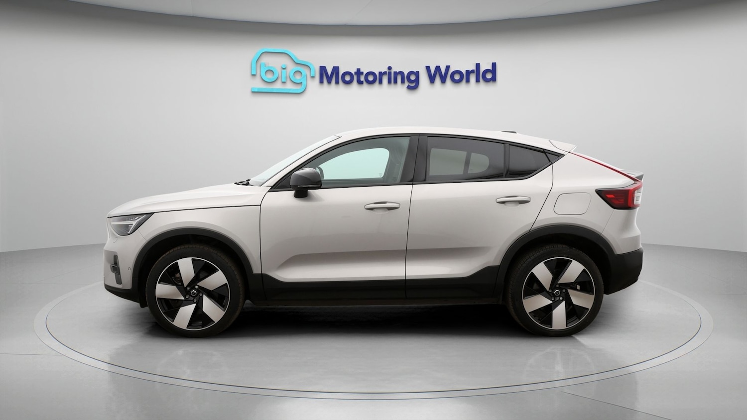 Used Volvo C40 2023 for sale - 77931417: Photo 4