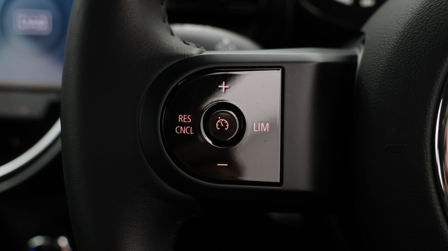 Used MINI Hatch 2023 for sale - 77300637: Photo 27